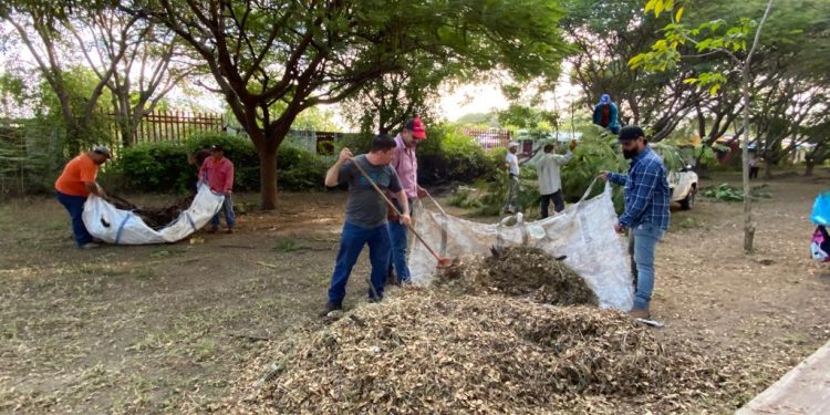 Talacheando Contigo recupera espacios públicos en Esmeralda Norte