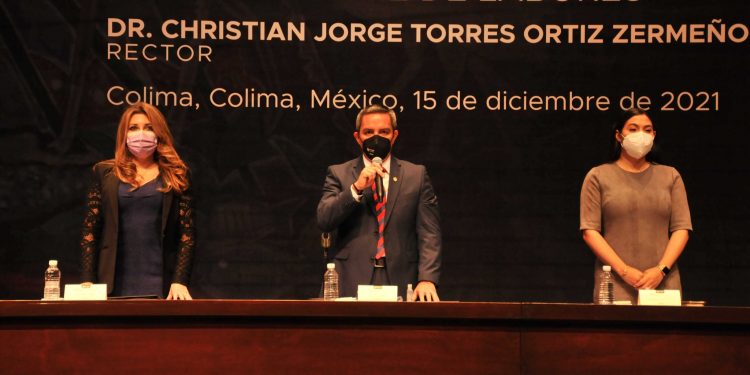 Primer informe de labores de Christian Torres OrtizUdeC, una prioridad para el estado: Indira Vizcaíno