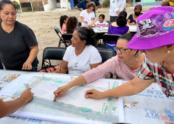 Ayuntamiento de Colima y vecinos planean el nuevo jardín de Prados del Sur