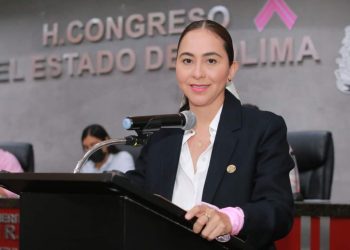 Congreso aprueba otorgar presea al Mérito Médico al Dr. Juan José Evangelista