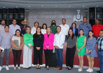 En comparecencia, Legislativo cuestiona sobre servicios de Salud y abasto medicinal; Secretaria destaca avances del sistema que dijo haber recibido “en el abandono”