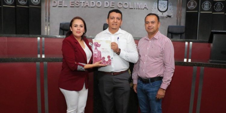 Recibe Congreso estatal Informe Anual de Actividades 2022 de la Fiscalía Especializada en Combate a la Corrupción