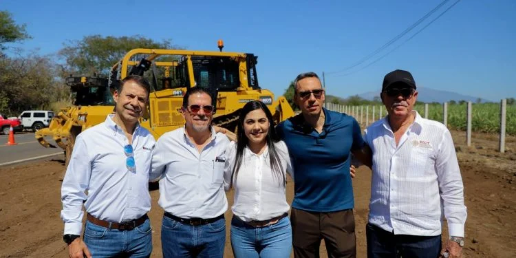Gobernadora de Colima da inicio a la construcción del Macrolibramiento Sur