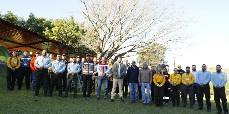 Subseder Colima participa en capacitación a combatientes de incendios forestales
