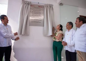 Gobernadora entrega nueva Unidad Médica al SNTE 39 con inversión conjunta de 8.5 mdp; anuncia pago de retroactivo