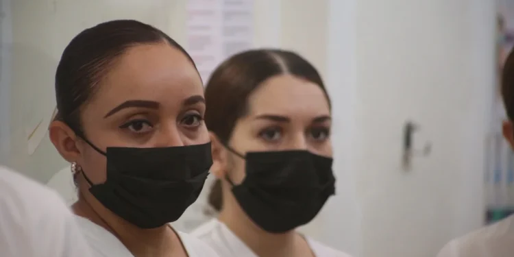 A pesar de disminuir positividad del Covid-19, recomiendan mantener medidas de prevención