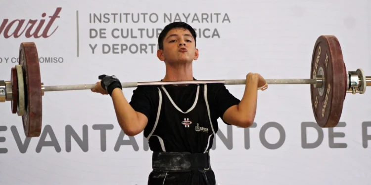 Colima suma dos clasificados directos a Nacionales Conade 2024 en halterofilia