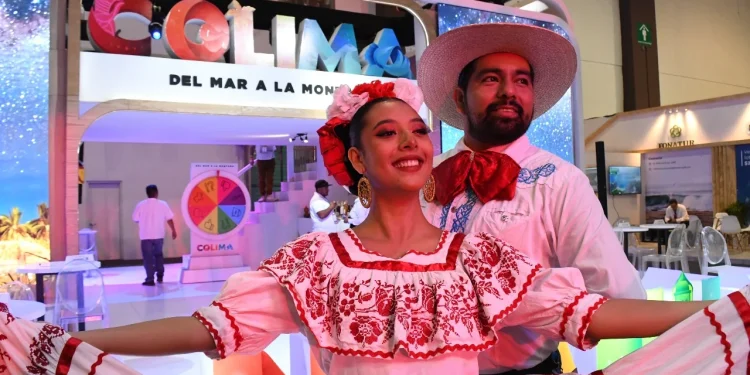 Colima presente en el Tianguis Turístico en Acapulco; ofertan productos y servicios