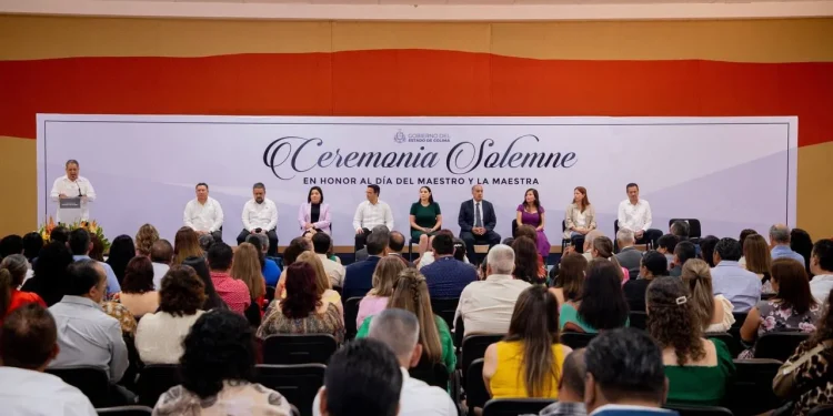 Maestras y maestros nos ayudan a tener una sociedad más justa, equitativa y próspera: Gobernadora