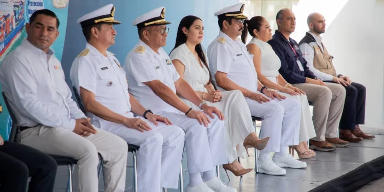 Gobernadora acude a inauguración del simposio por el Día Internacional de la Mujer en el Sector Marítimo