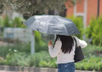 Salud Colima emite recomendaciones para personas con padecimientos crónicos, ante onda de calor