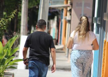 Secretaría de Salud advierte riesgos de padecer melanoma o cáncer de piel