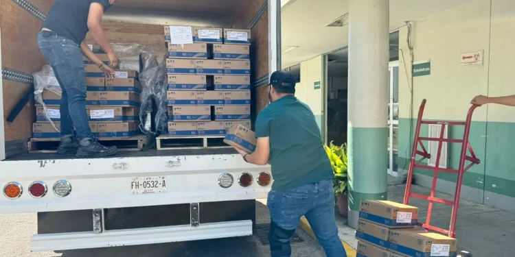 Gobierno del Estado de Colima garantiza abasto de medicamentos e insumos con adquisición emergente por 47 mdp
