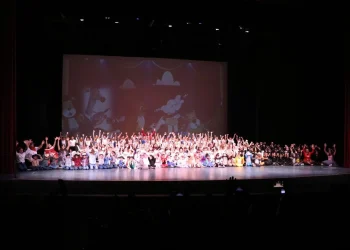 Colegio Rafaela Suárez realizó ‘Festival de la Gratitud’ en Colima