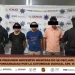 Policía Estatal de Colima detiene a 3 personas en camioneta, con arma de fuego y dosis de droga