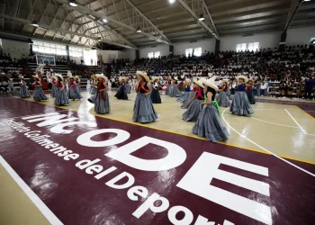 Casi 2 mil estudiantes colimenses de secundaria participan en la Convivencia Deportiva de la Educación Básica 2024