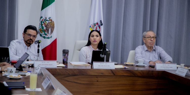 Indira Vizcaíno y Zoé Robledo evalúan avances de IMSS-Bienestar en Colima; se han invertido 608 mdp