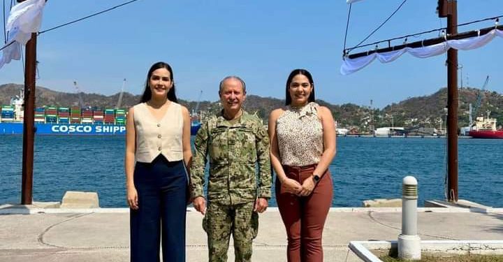 Rosi Bayardo, Presidenta electa de Manzanillose reunió con el secretario de marina