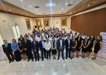 Entrega IMSS Colima reconocimientos al Mérito Laboral por 25, 30 y 35 años de servicio