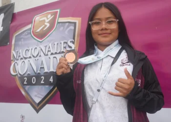 Segunda medalla de bronce para Quetzalli Baltazar en surfing de Nacionales Conade 2024
