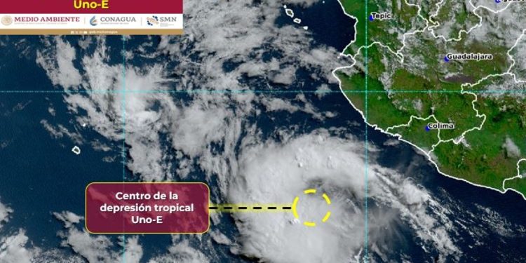 UEPC Colima mantiene vigilancia sobre la Depresión Tropical Uno-E en el Océano Pacífico