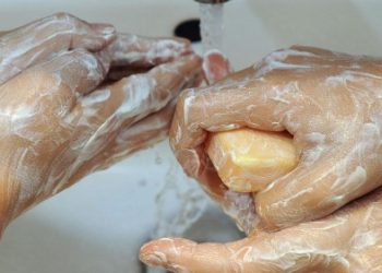 Consumo de alcohol puede causar hepatitis, previene Salud Colima