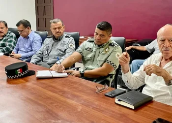 Gobierno Colima y dependencias federales exponen a magisterio refuerzos en acciones por la seguridad vial en carreteras