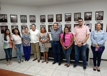 Gobierno Colima da seguimiento a diversas peticiones de maestras de la entidad