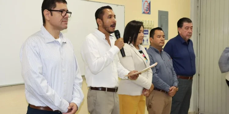 Educación Colima fortalece la formación continua de docentes de media superior