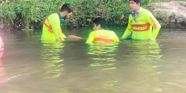 UEPC Colima recuperó el cuerpo sin vida de un hombre en el río Peñitas