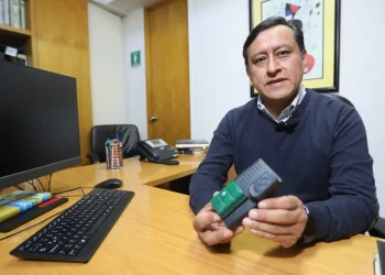 El IMSS desarrolla novedoso dispositivo inteligente de apoyo para personas con discapacidad visual