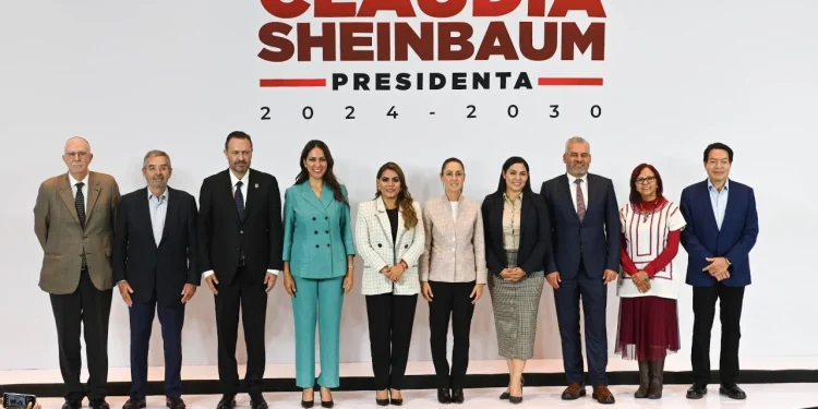 Indira Vizcaíno propuso a Claudia Sheinbaum proyectos de captación de agua, salud, carreteras, puerto y transporte público