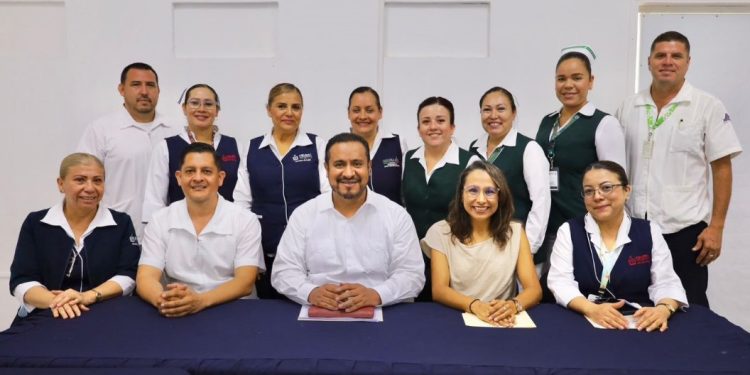 Apoya Salud Colima a personal de Enfermería para mejorar atención a pacientes
