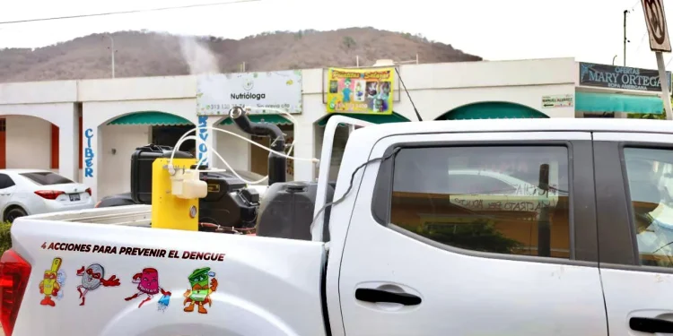 Salud Colima fumiga hoy contra el dengue en el centro de Cuauhtémoc; también en Armería, Villa de Álvarez y Manzanillo