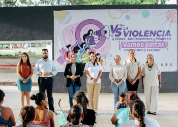 Con Feria de Servicios, Gobierno de Colima atiende a mujeres de Ixtlahuacán