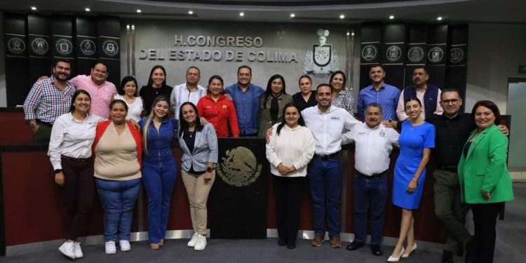 LX Legislatura clausura formalmente el Segundo Período Ordinario de Sesiones del Tercer Año de Ejercicio Constitucional