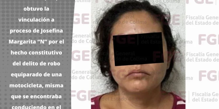 Mujer va a prisión por conducir en Tecomán motocicleta con reporte de robo FGE