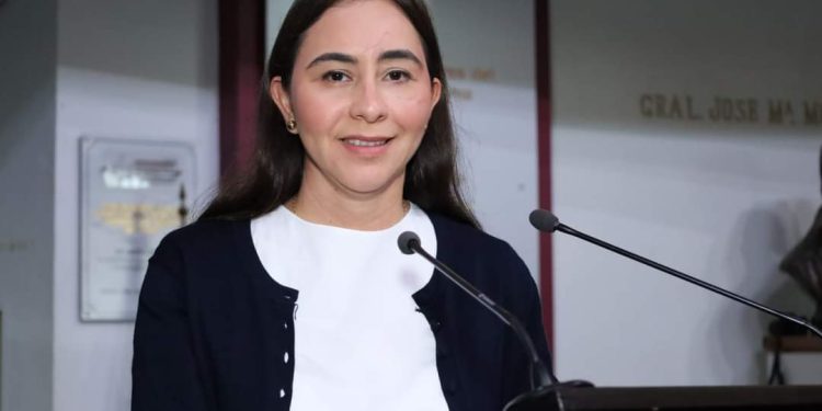 Congreso aprueba inscripción de Iván García y de Alan Cleland en el Muro de Honor del Deporte Colimense