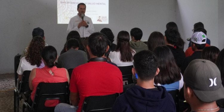 Con charla sobre salud mental y prevención de suicidio, inicia UIC el Programa de Gestión Psicoemocional