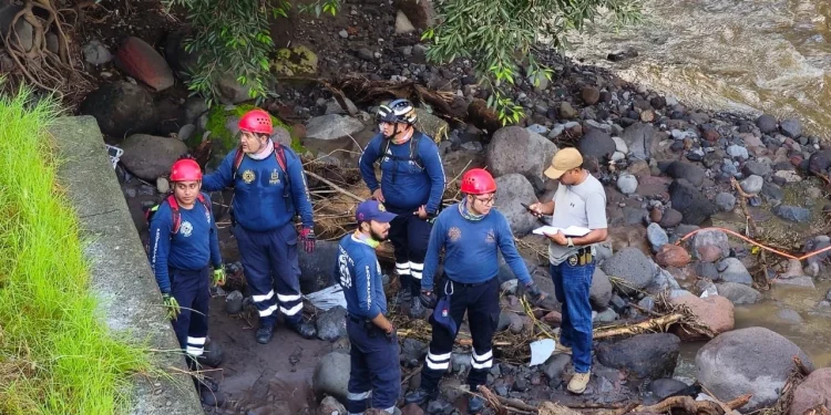 Fue localizado el cuerpo del hombre arrastrado por la corriente del río Colima