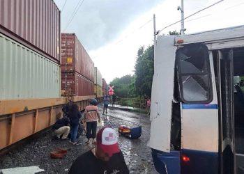 Movilidad vigilará reparación de daños a personas lesionadas en hecho de tránsito en Coquimatlán