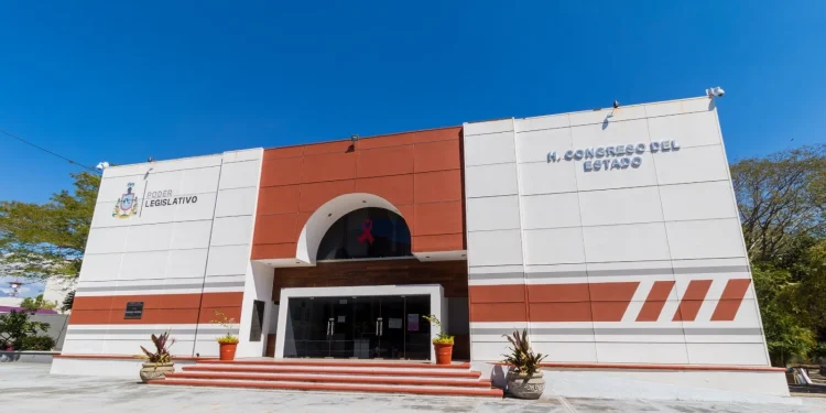 Congreso legisla en beneficio de contribuyentes de Manzanillo y Cuauhtémoc