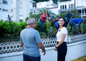 ROSI BAYARDO SE COMPROMETE A DIGNIFICAR EL CENTRO HISTÓRICO DE MANZANILLO