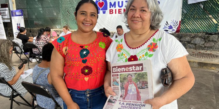 En Colima avanza registro a Pensión Mujeres Bienestar; en curso, programa Salud Casa por Casa