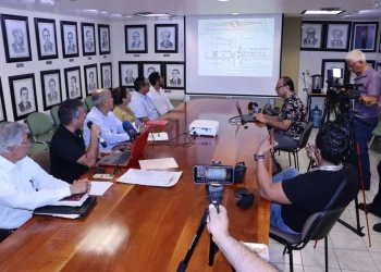 Invita Educación Colima a participar en el desfile del 20 de Noviembre