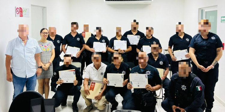 SSP imparte Protocolo de Actuación Policial a la corporación municipal de Comala