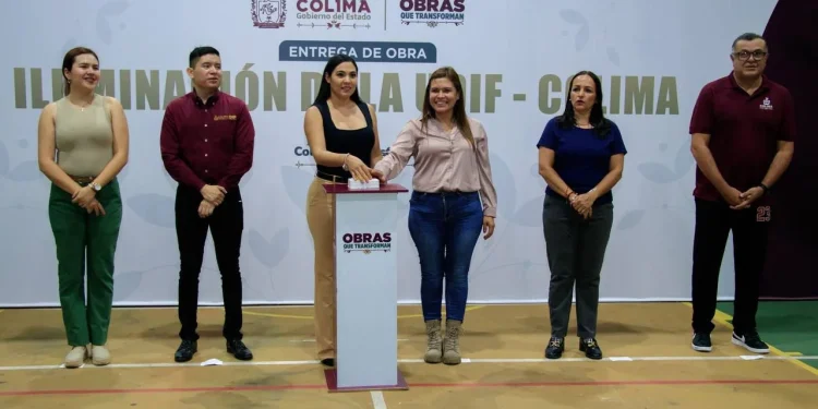 Indira entregó la rehabilitación de la iluminación en la UDIF; se invirtieron más de 2 mdp