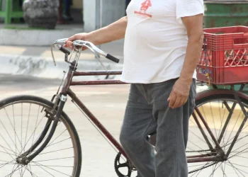 Promueve Salud Colima la atención integral del sobrepeso y obesidad