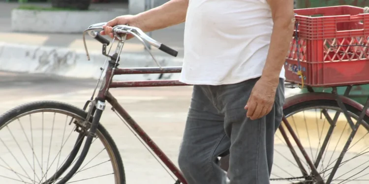 Promueve Salud Colima la atención integral del sobrepeso y obesidad