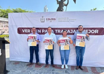 Gobierno de Colima lleva a tecomenses el programa ‘Ver Bien para Trabajar Mejor’